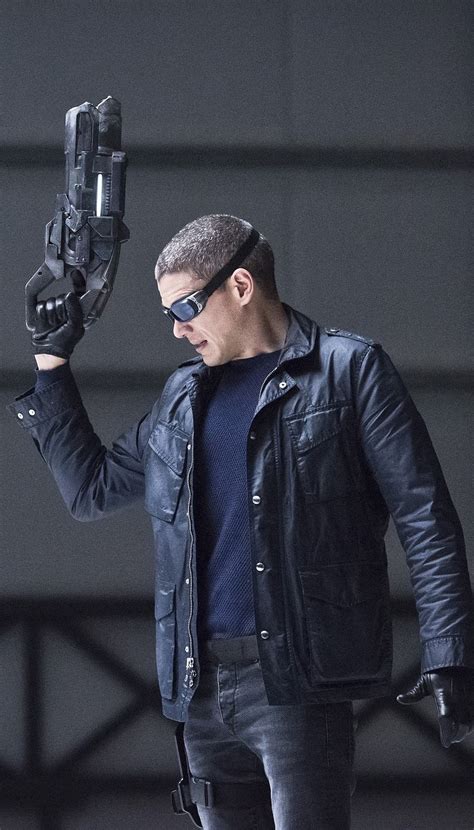 leonard snart captain cold|leonard snart legends of tomorrow.